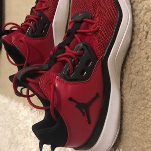 Jordan gym/running/basketball shoes